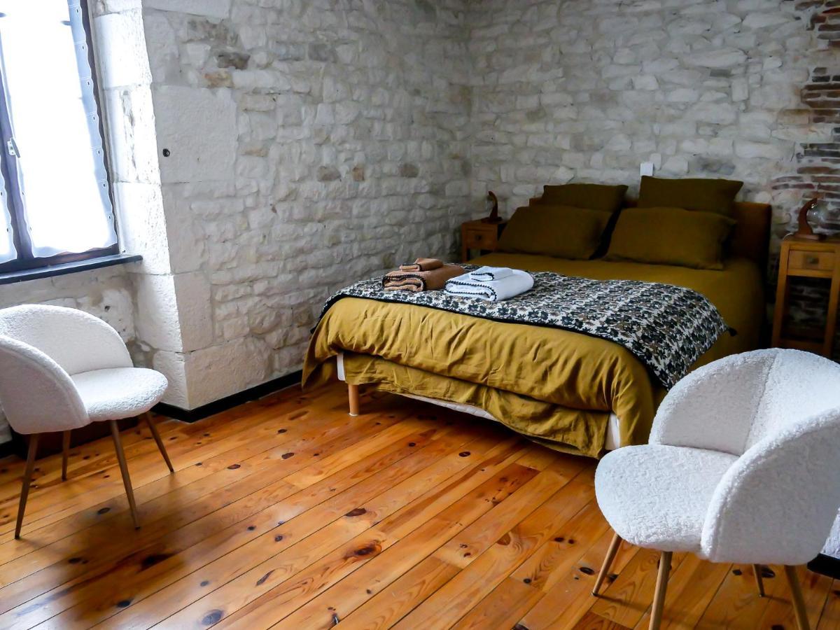 Les Chambres Du Roc Le Roc 外观 照片